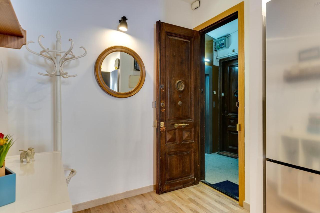 Charming & Convenient Apartment Near Plaza Espanya Barcelona Luaran gambar