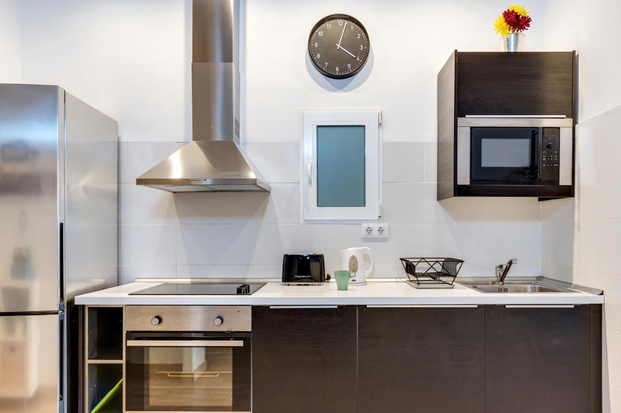 Charming & Convenient Apartment Near Plaza Espanya Barcelona Luaran gambar