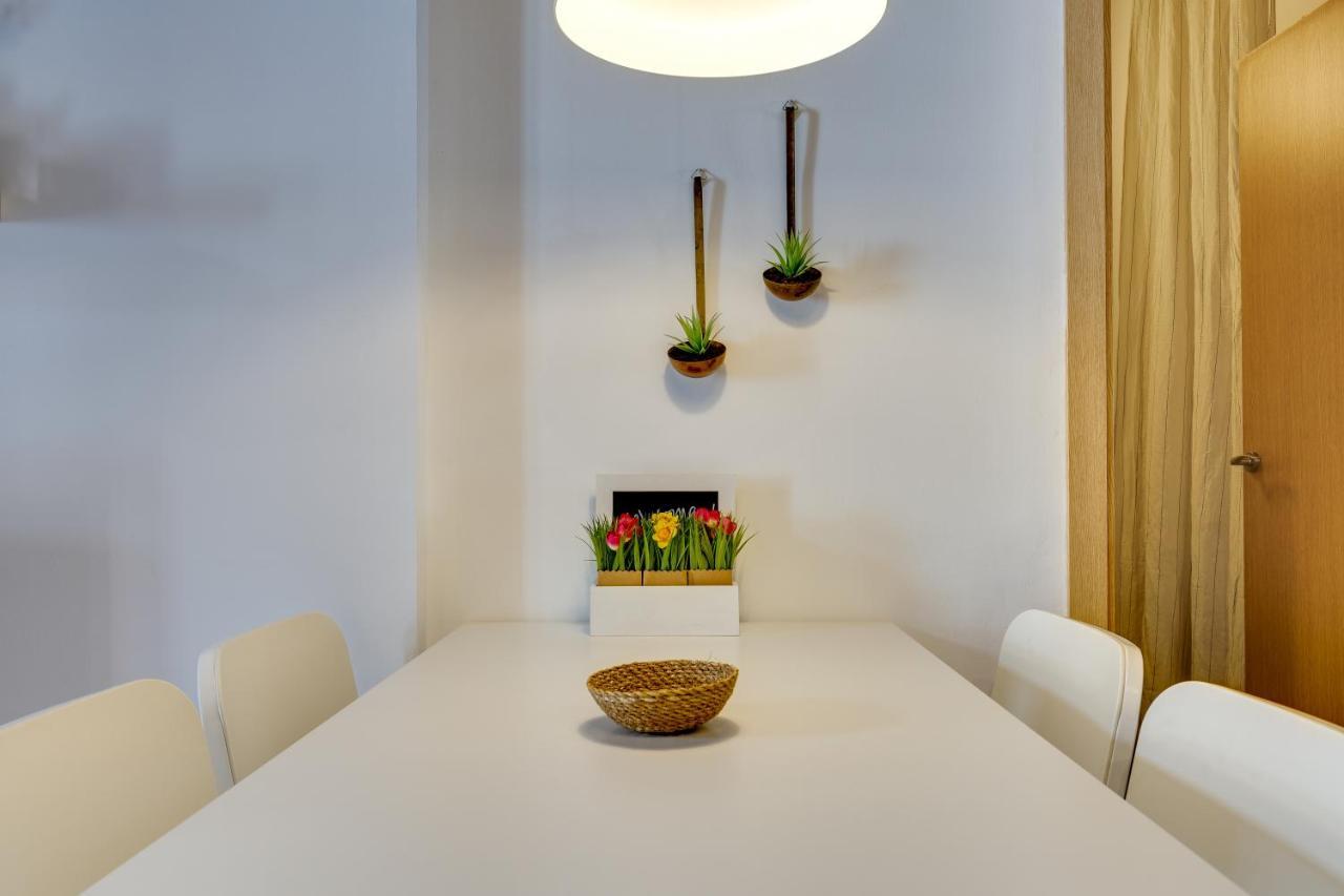Charming & Convenient Apartment Near Plaza Espanya Barcelona Luaran gambar